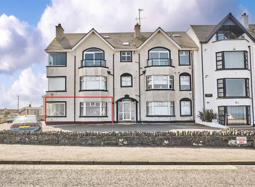 1 Bayhead House, Portballintrae, BT57 8PW