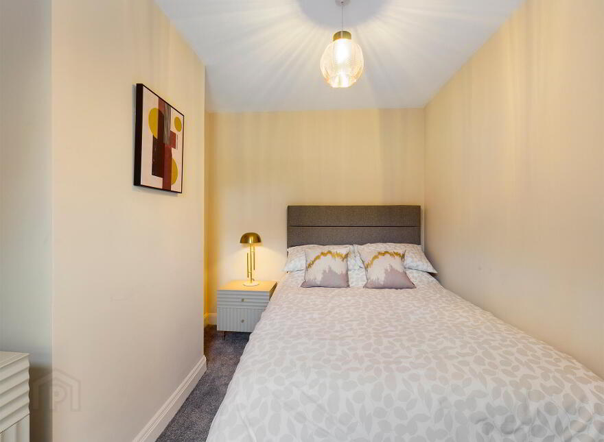 99 Broadway, Belfast, BT12 6HX