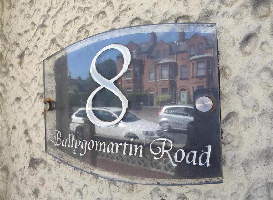 8 Ballygomartin Road, Belfast, BT13 3LD