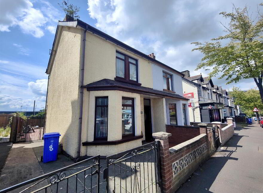 8 Ballygomartin Road, Belfast, BT13 3LD photo