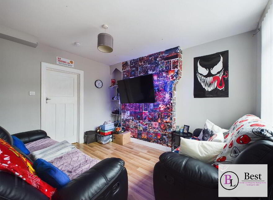 21 Bank Road, Larne, BT40 3AJ