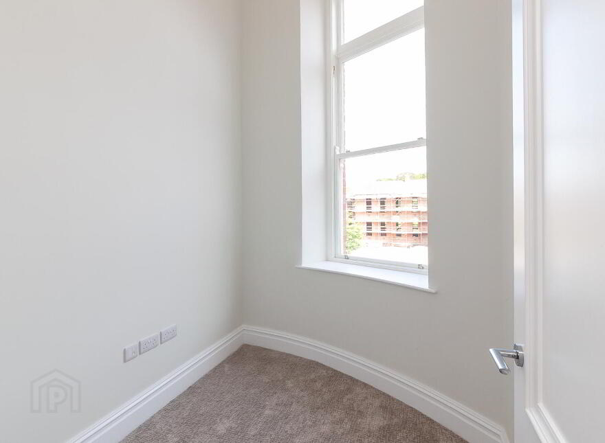 18 Ishbel Mews, Belfast, BT8 8FZ