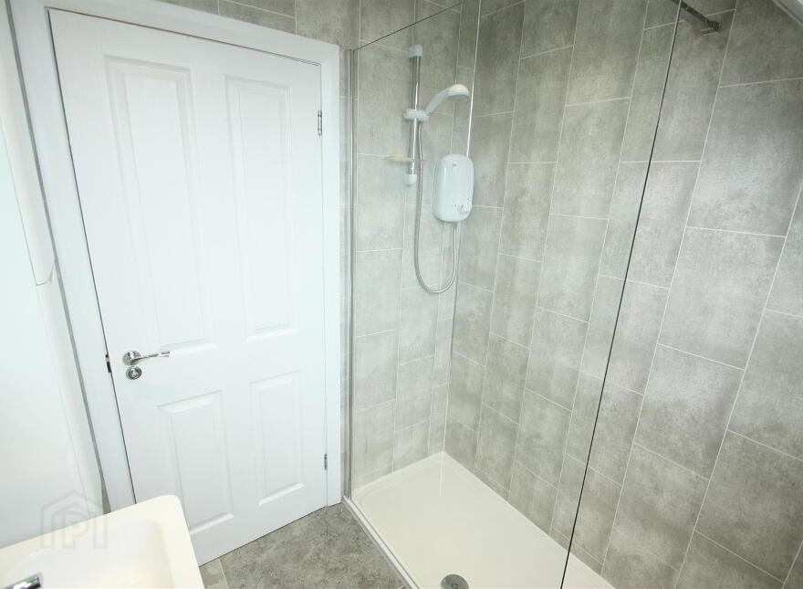 12 Ashburn, Ballynahinch, BT24 8DQ