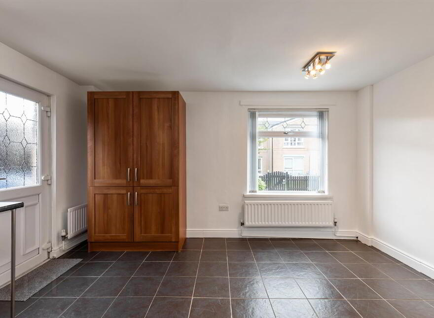 2 Kincraig Avenue, Belfast, BT5 7FX