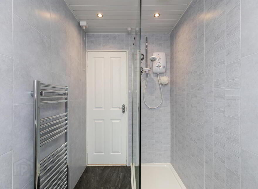 2 Kincraig Avenue, Belfast, BT5 7FX