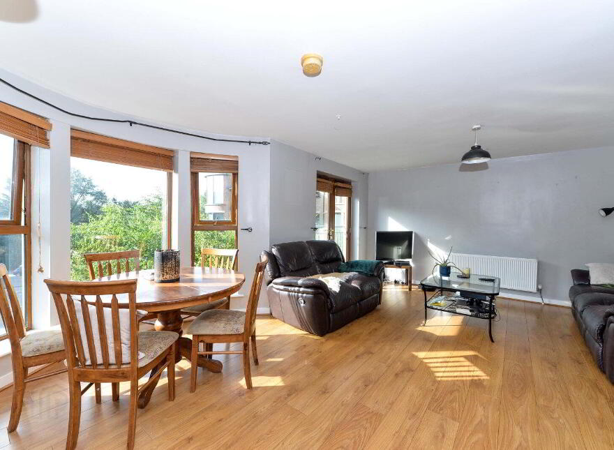 Flat 55 841c Lisburn Road, Belfast, BT9 7GY