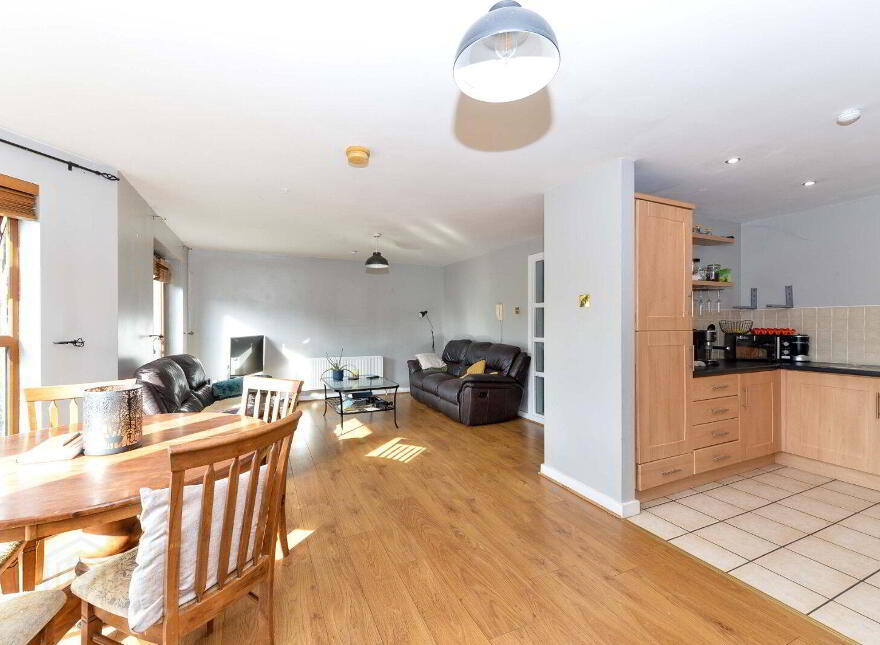 Flat 55 841c Lisburn Road, Belfast, BT9 7GY