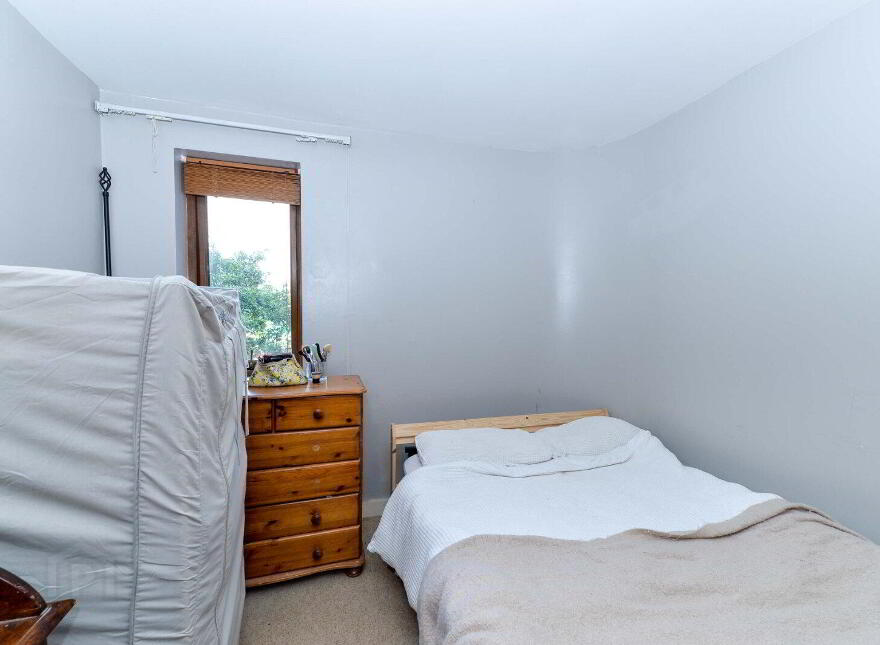 Flat 55 841c Lisburn Road, Belfast, BT9 7GY