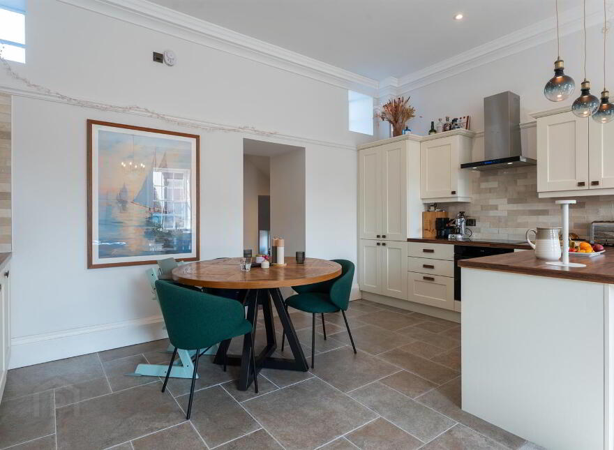 Apt 4 The Merchant House, High Street, Donaghadee, BT21 0AA
