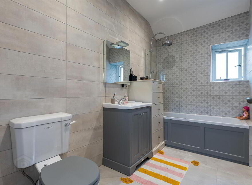 Apt 4 The Merchant House, High Street, Donaghadee, BT21 0AA