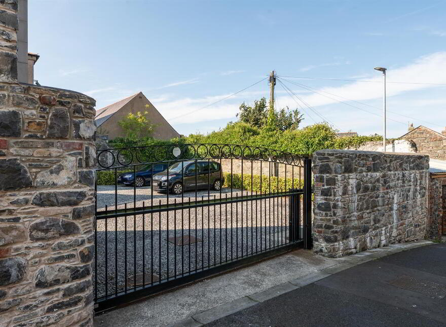 Apt 4 The Merchant House, High Street, Donaghadee, BT21 0AA