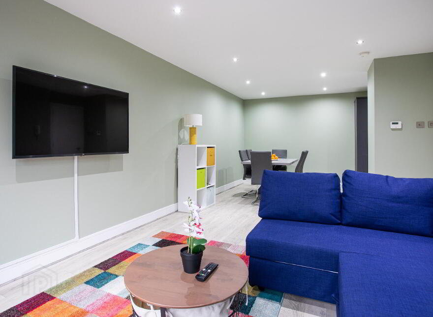 Apartment 17 South Studios 85 Tate's Avenue, Belfast, BT9 7BS