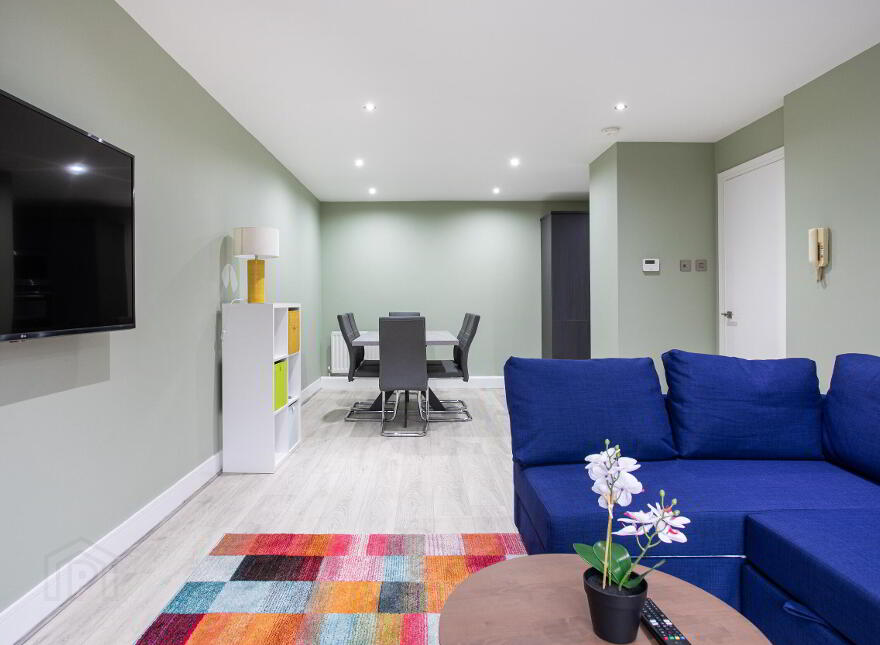 Apartment 17 South Studios 85 Tate's Avenue, Belfast, BT9 7BS