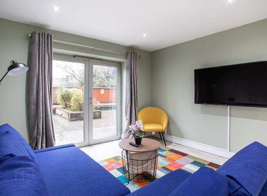Apartment 17 South Studios 85 Tate's Avenue, Belfast, BT9 7BS