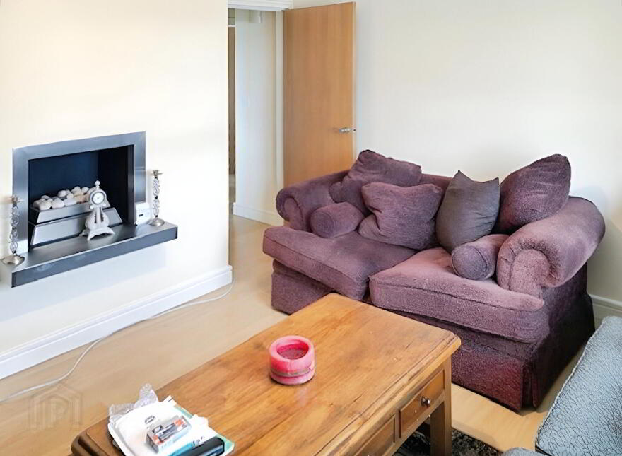8 Keightley Court, Hillsborough Road, Lisburn, BT28 1BA