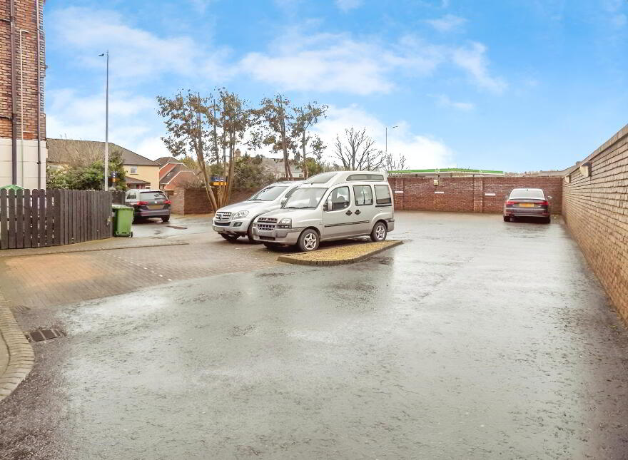 8 Keightley Court, Hillsborough Road, Lisburn, BT28 1BA