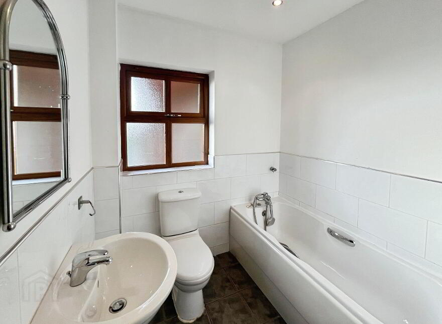 8 Keightley Court, Hillsborough Road, Lisburn, BT28 1BA