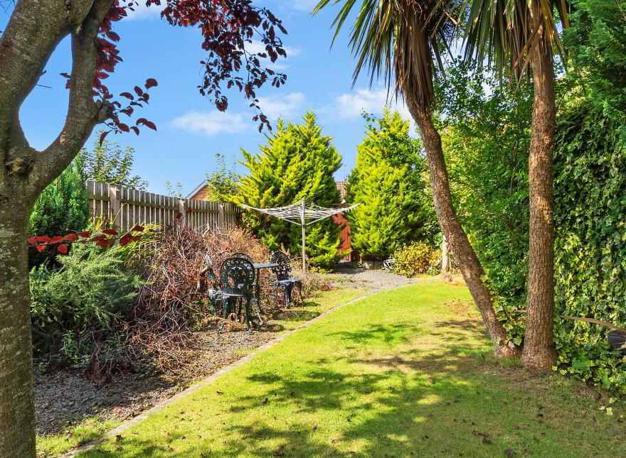 30 Antrim Road, Lurgan, Craigavon, BT67 9BW