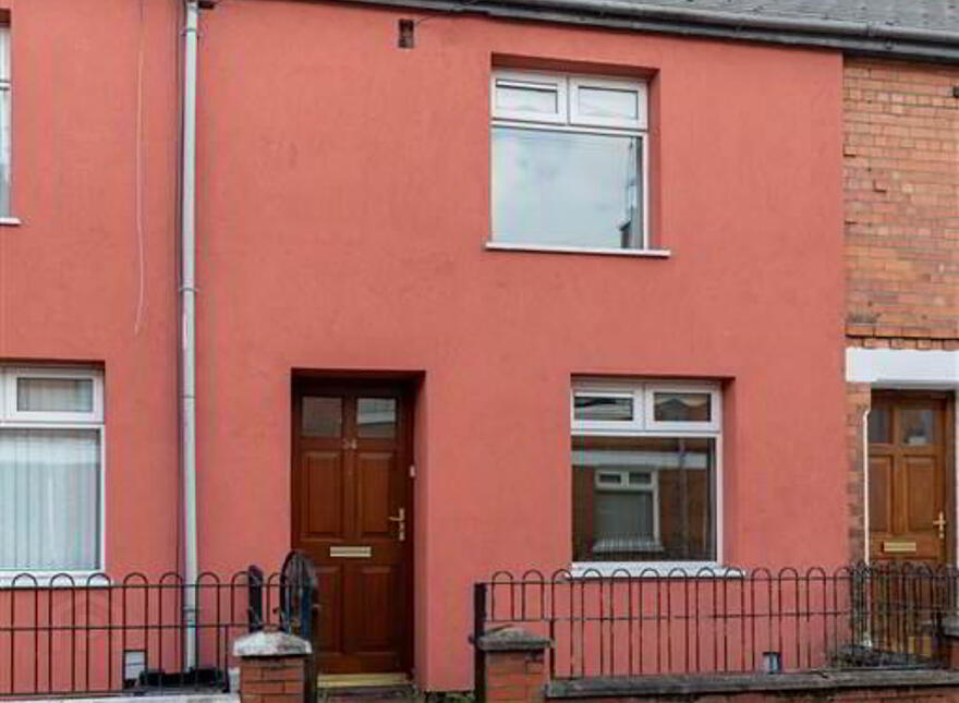 34 Beechmount Parade, Belfast, BT12 7LW