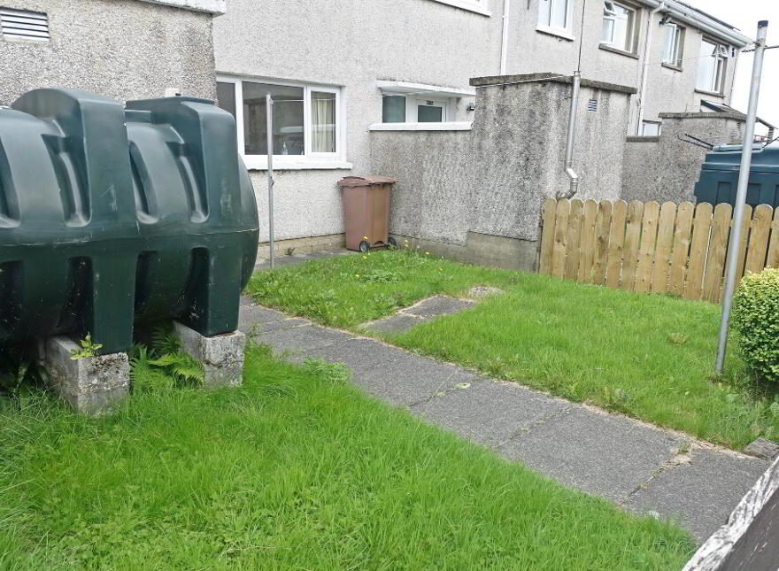 83 Hillview Park, Enniskillen, BT74 6ET