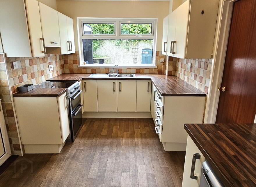 3 George Court, Ballynure, BT39 9TL