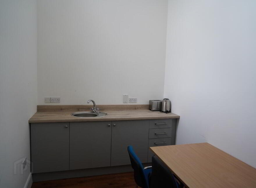 10 James Street, Omagh, BT78 1DH