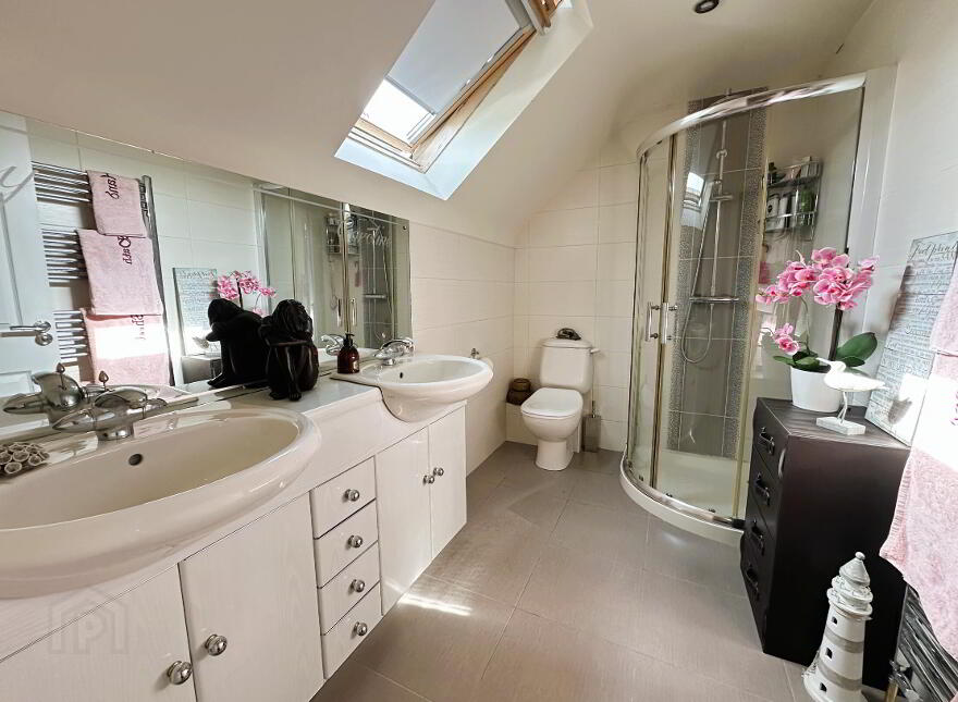 77 Rathview, Banbridge, BT32 4PY