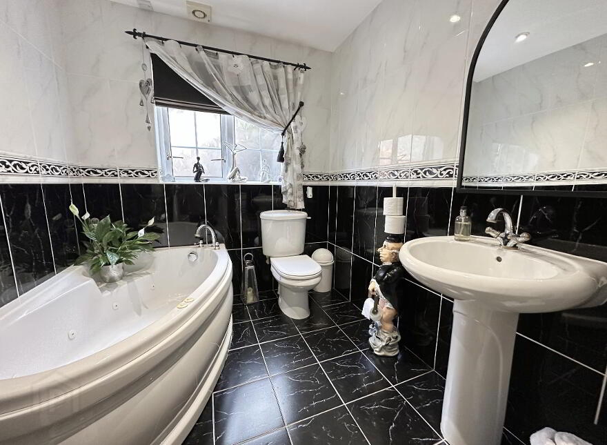 77 Rathview, Banbridge, BT32 4PY