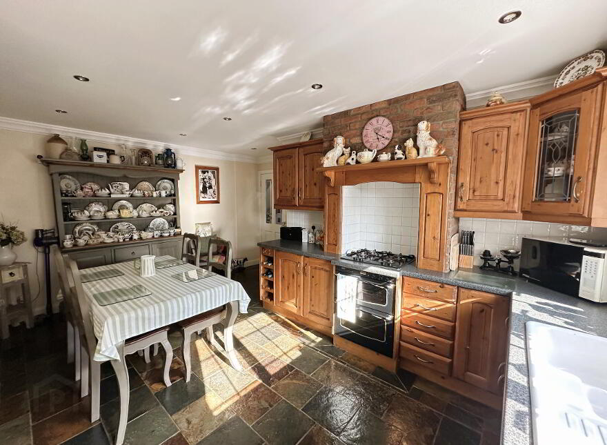 77 Rathview, Banbridge, BT32 4PY