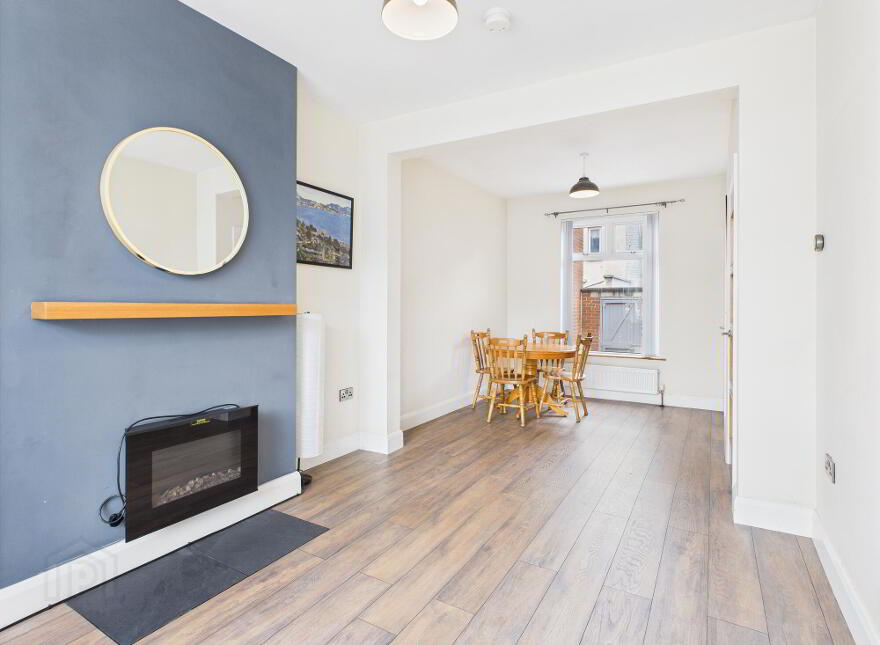 90 Haywood Avenue, Belfast, BT7 3EW