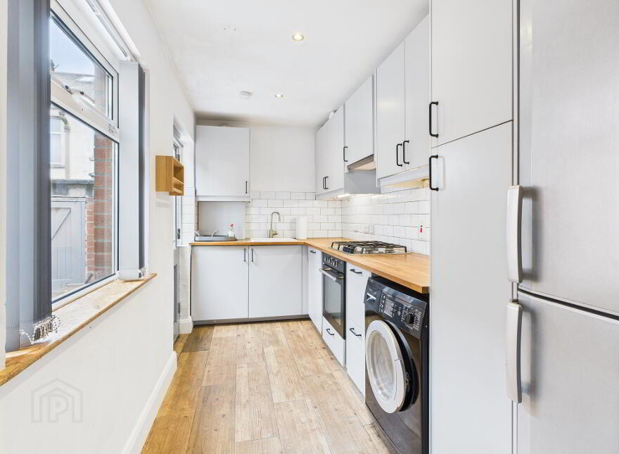 90 Haywood Avenue, Belfast, BT7 3EW
