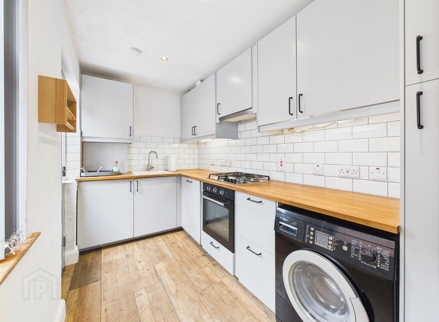 90 Haywood Avenue, Belfast, BT7 3EW