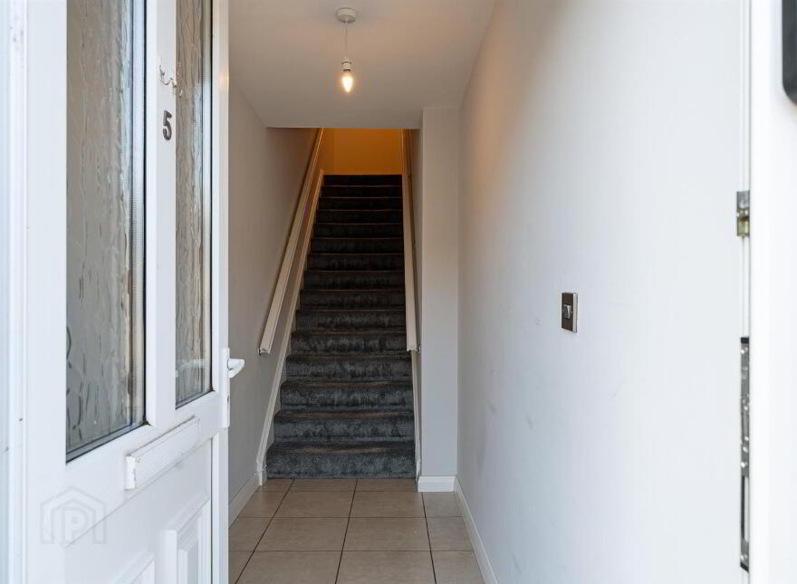 Apt 5 Glen Vale, 43 Glen Road, Comber, BT23 5LL