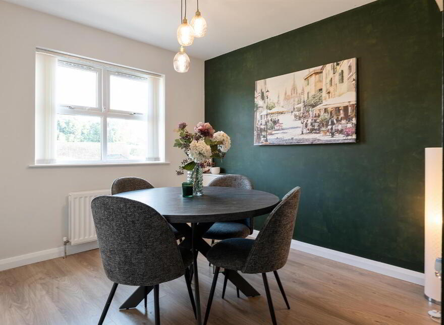 Apt 5 Glen Vale, 43 Glen Road, Comber, BT23 5LL