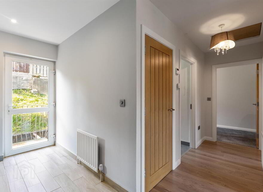 Apt 5 Glen Vale, 43 Glen Road, Comber, BT23 5LL