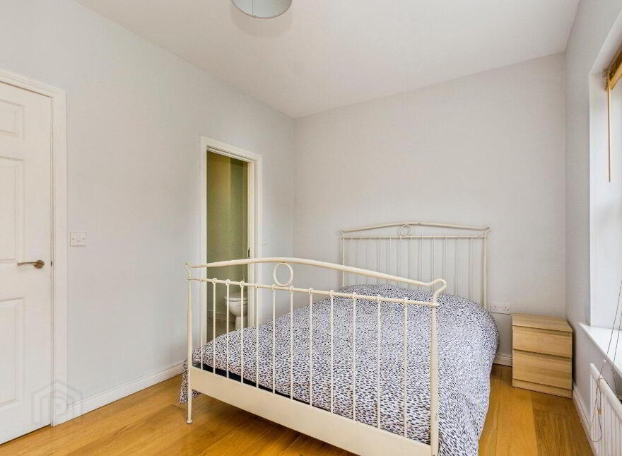 6 Linen Mill Close, Belfast, BT8 8GZ