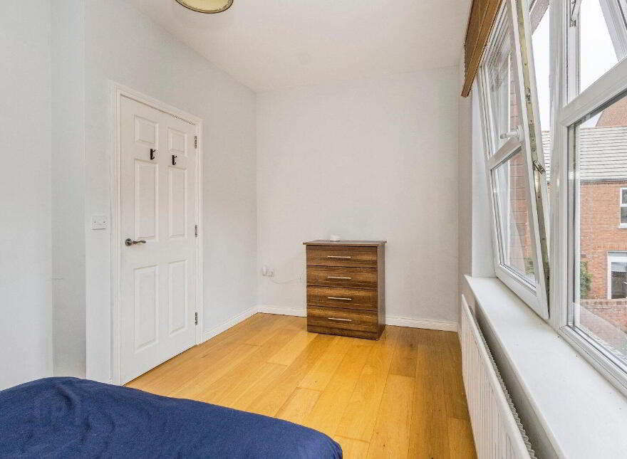 6 Linen Mill Close, Belfast, BT8 8GZ