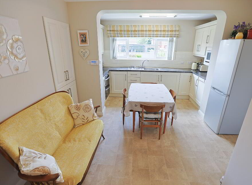 6 School Road, Newtownhamilton, Newry, BT35 0DQ