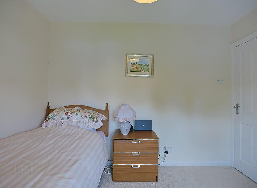 6 School Road, Newtownhamilton, Newry, BT35 0DQ