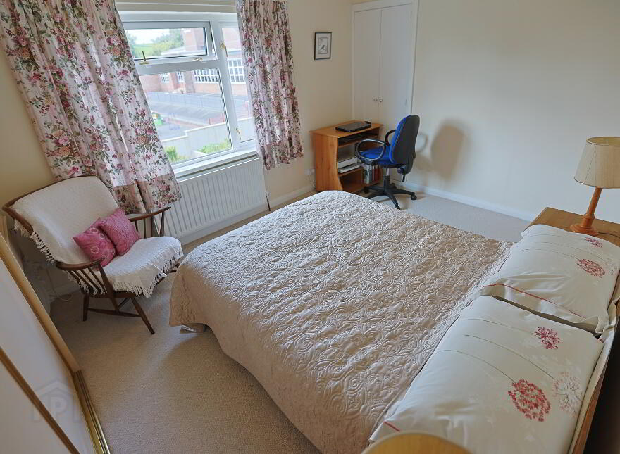 6 School Road, Newtownhamilton, Newry, BT35 0DQ