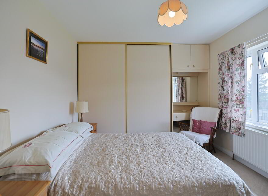 6 School Road, Newtownhamilton, Newry, BT35 0DQ