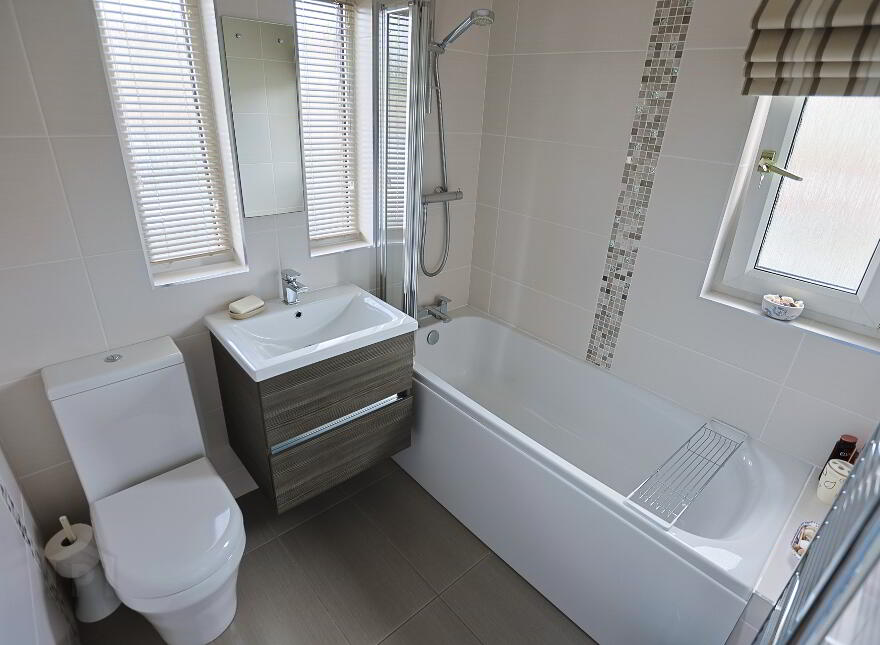 6 School Road, Newtownhamilton, Newry, BT35 0DQ