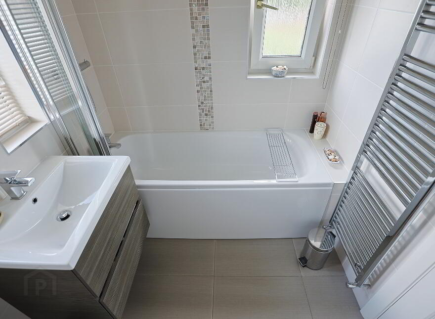 6 School Road, Newtownhamilton, Newry, BT35 0DQ