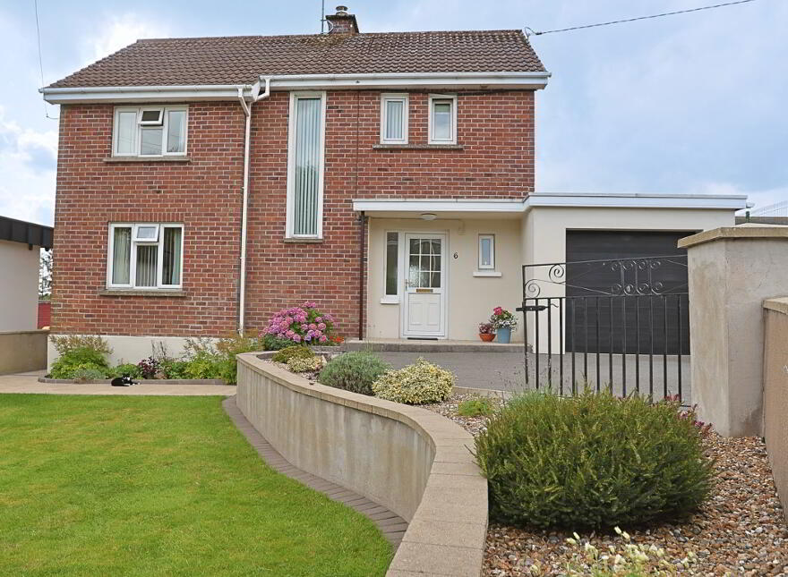 6 School Road, Newtownhamilton, Newry, BT35 0DQ