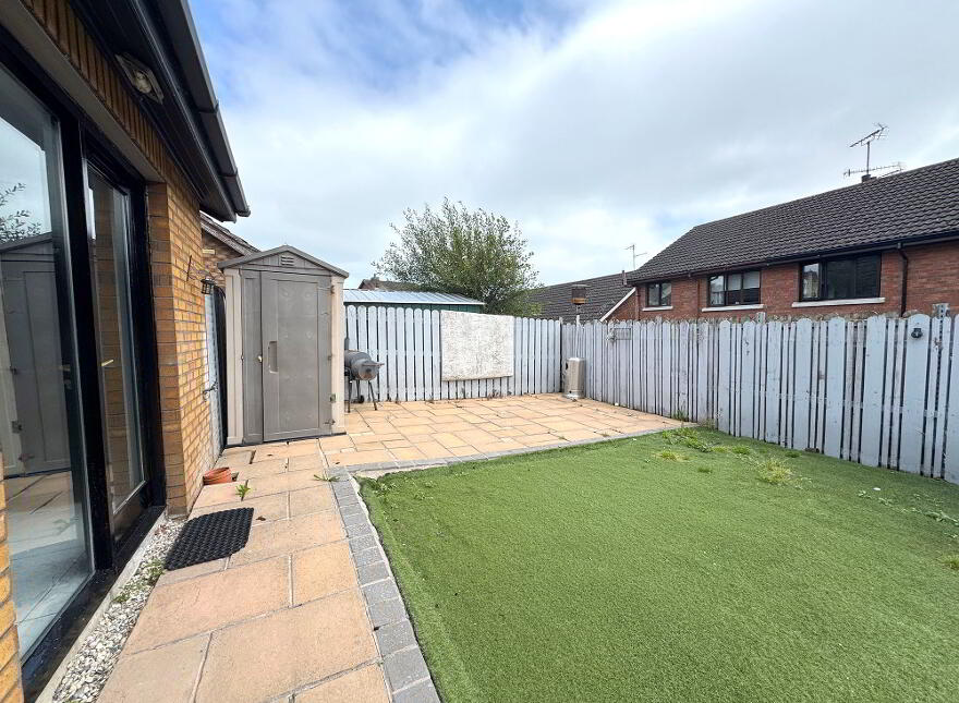 52 Hunters Hill Park, Gilford, BT63 6TA