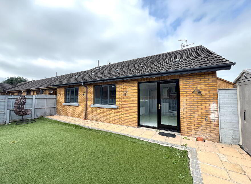 52 Hunters Hill Park, Gilford, BT63 6TA