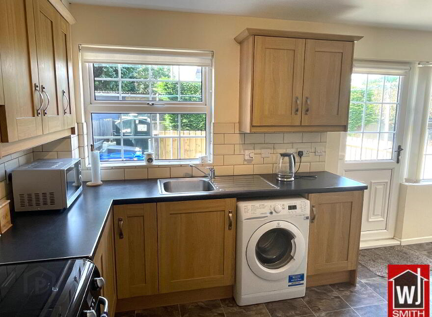 47 Old Castle Road, Newtownstewart, Omagh, BT78 4HX