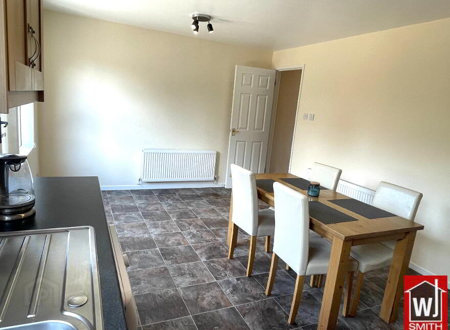 47 Old Castle Road, Newtownstewart, Omagh, BT78 4HX