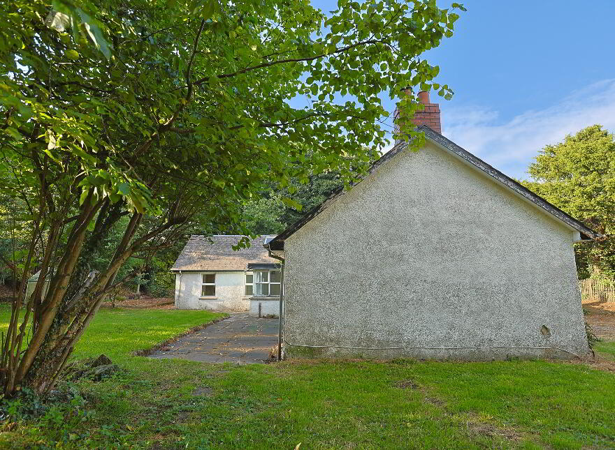 84 Ballygroobany Road, Richhill, Armagh, BT61 9NA