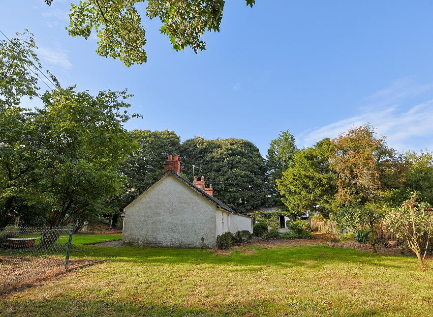 84 Ballygroobany Road, Richhill, Armagh, BT61 9NA